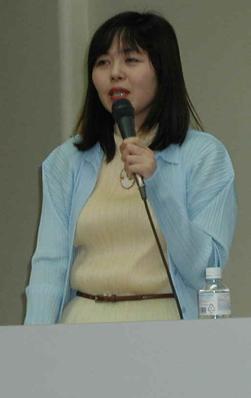 010522shuppan-5.jpg (64371 oCg)